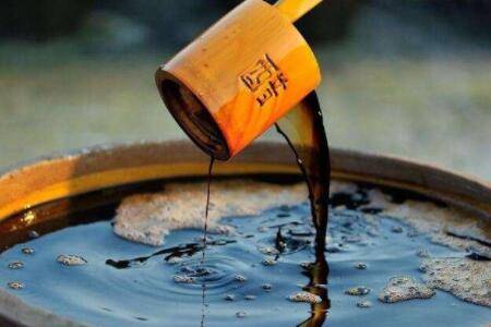 食醋用于鸡抗热应激的作用_养鸡