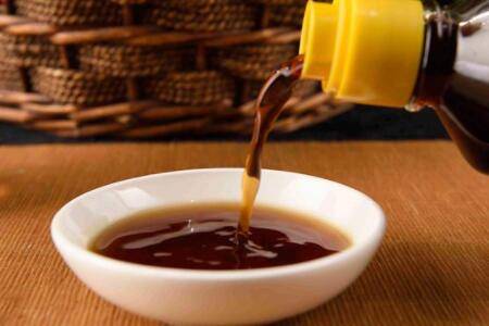 食醋治疗鸡食盐中毒的方法_养鸡