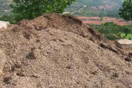 鸡粪有机肥适用于哪些农作物_养鸡