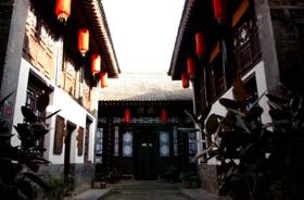 点击新窗口打开大图