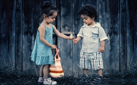 姓傅带一字女孩取名字