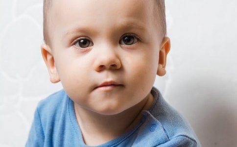 姓梁男宝宝取名字2019