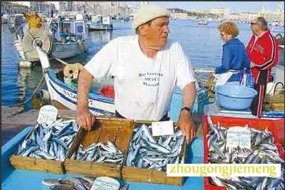 梦见别人吃鱼 梦见别人吃鱼