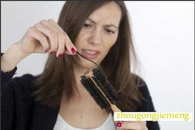 梦见掉发 掉头发