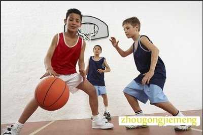 梦见打篮球