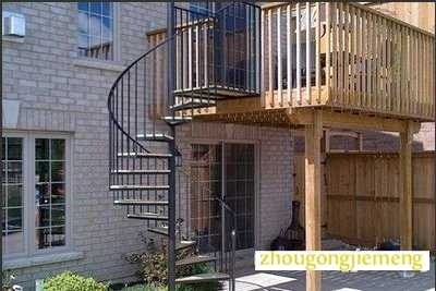 梦见楼梯 爬楼梯