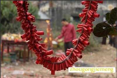 梦见放烟花 放鞭炮