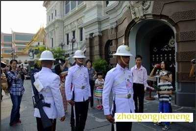 梦见被从宫殿赶出来