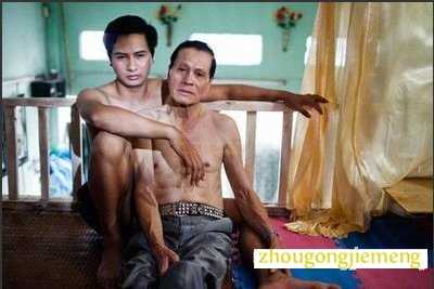 �μ���ͬ������