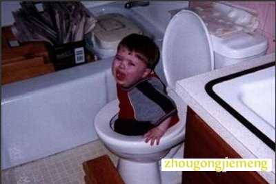 梦见自己掉进厕所里