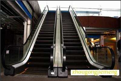 梦见电梯的升降