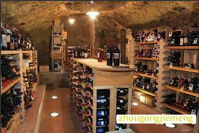 梦见葡萄酒地窖