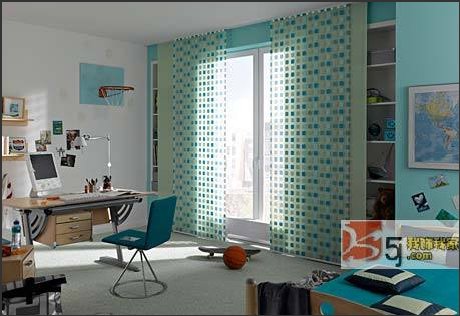 家居窗帘色调与主人的性格品位